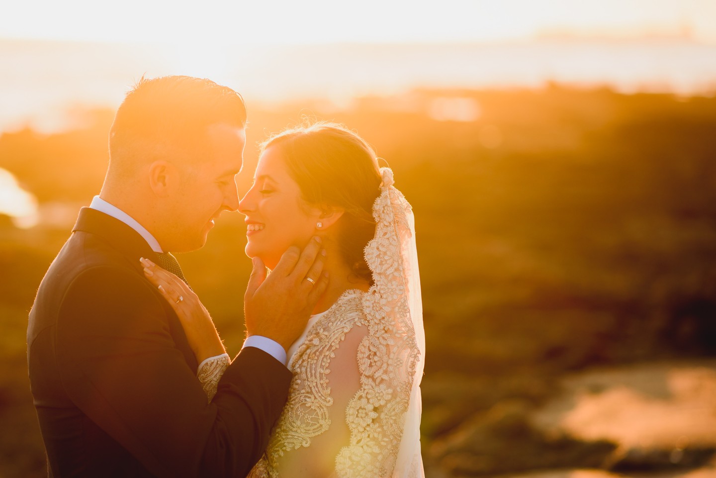 No sabemos qué tendrá la luz en Cádiz pero no conocemos lugar en el mundo similar.

#chiclana #bodasencadiz #cadiz #bodasconencanto
